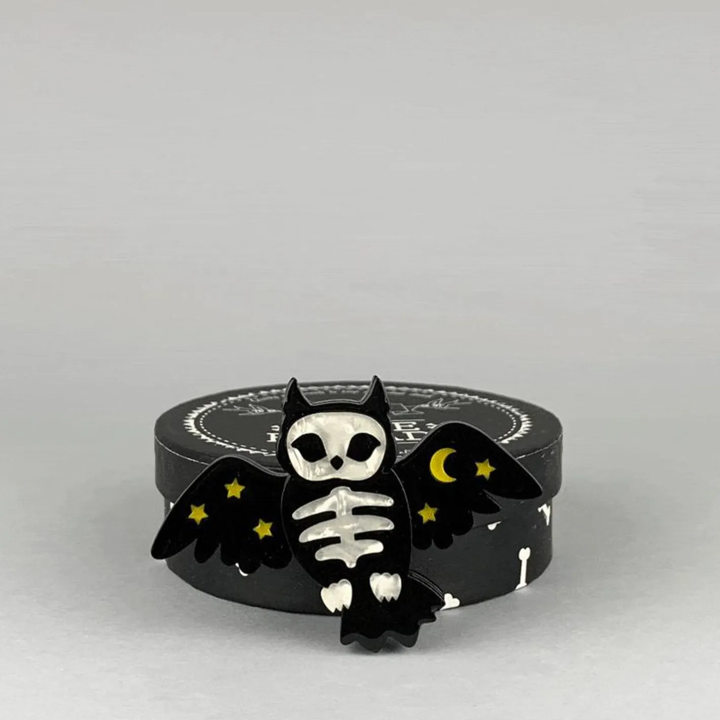 Erstwilder Hoot & Haunt Brooch^ Brooches