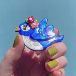 Erstwilder Love'S Offspring Brooch^ Brooches