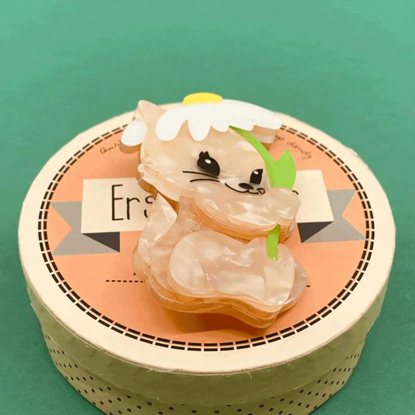 Erstwilder Spring Kitten Brooch^ Brooches