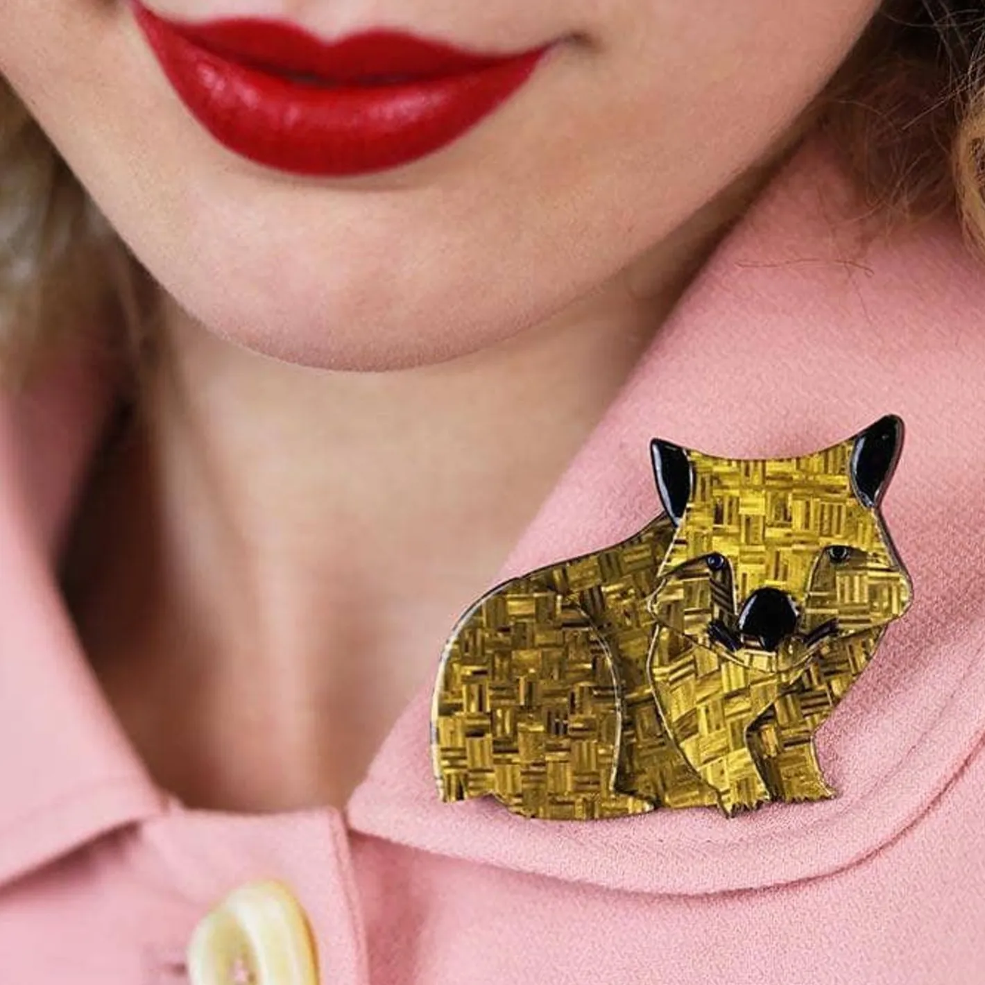 Erstwilder Wary Warri Wombat Brooch^ Brooches